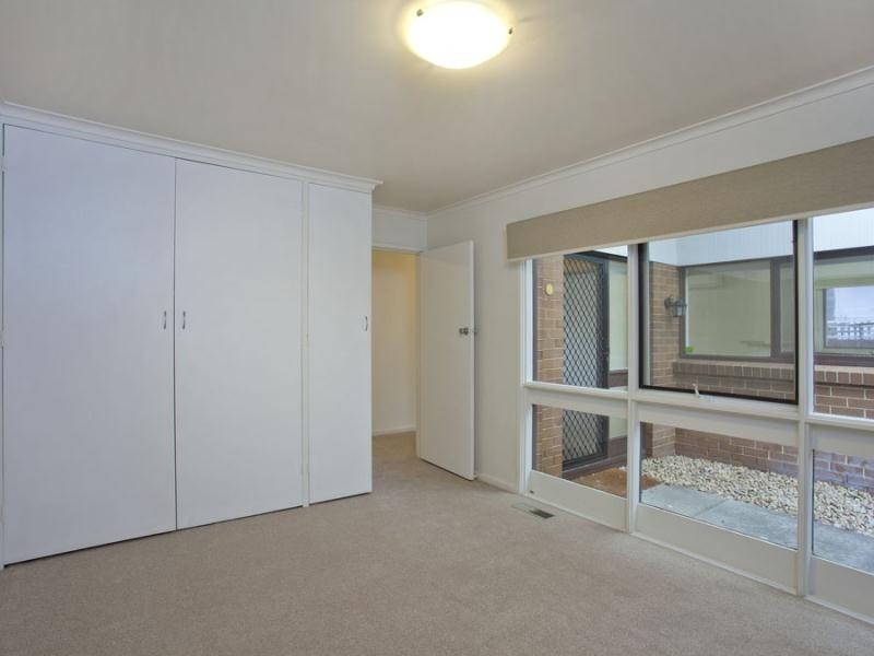 6/16 Schofield Street, Essendon VIC 3040