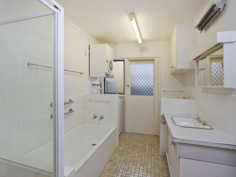 6/16 Schofield Street, Essendon VIC 3040