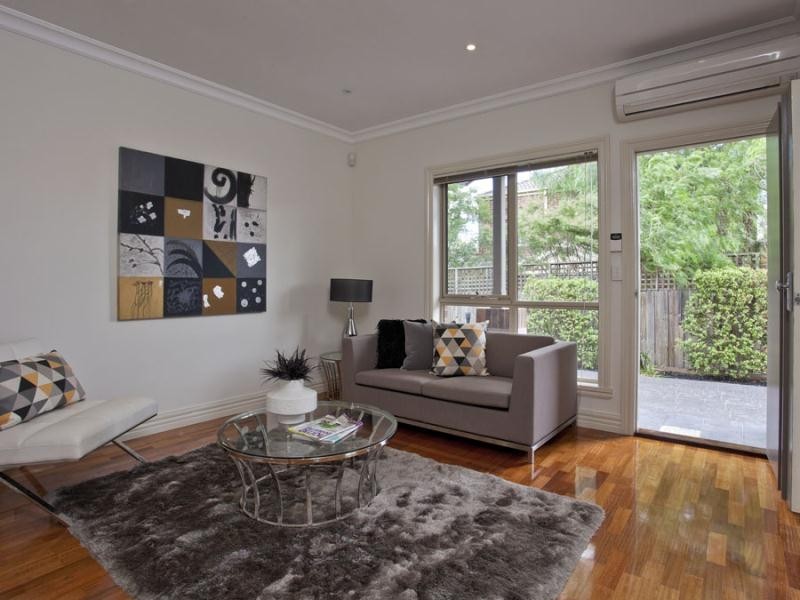 2/6 Bothwell Street, Pascoe Vale VIC 3044