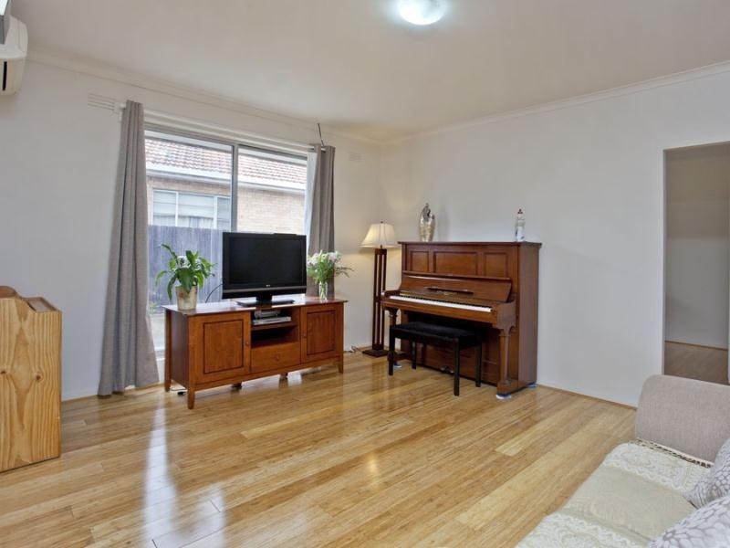 2/26 Mclean Street, Brunswick West VIC 3055