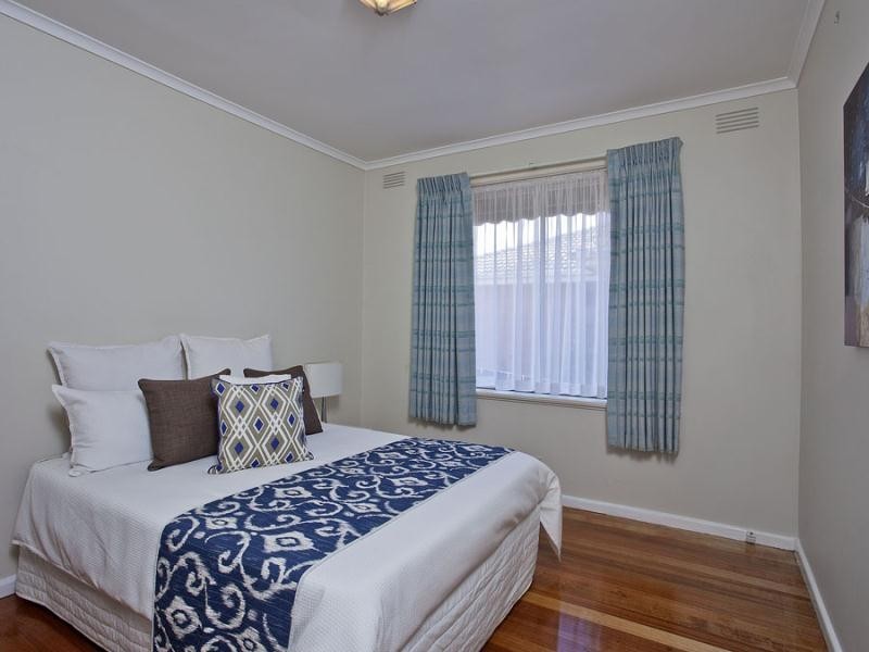 188 Mascoma Street, Strathmore VIC 3041