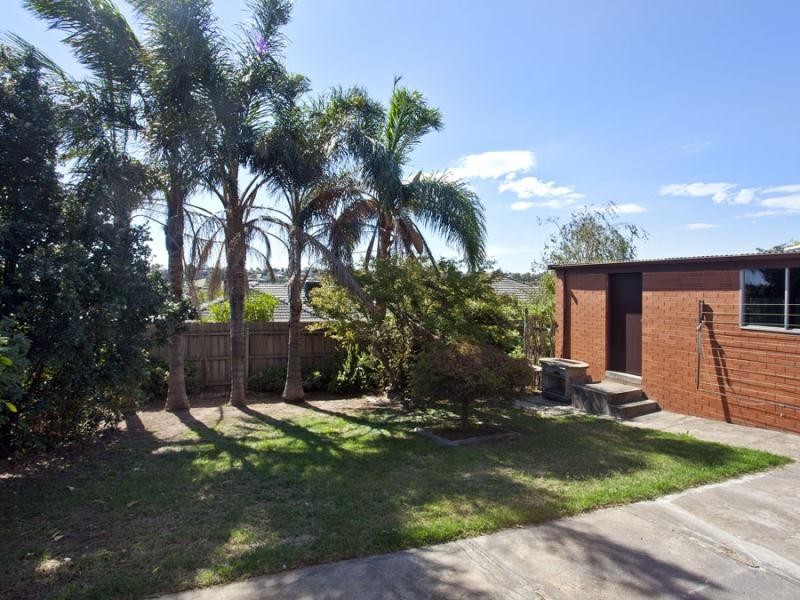 188 Mascoma Street, Strathmore VIC 3041