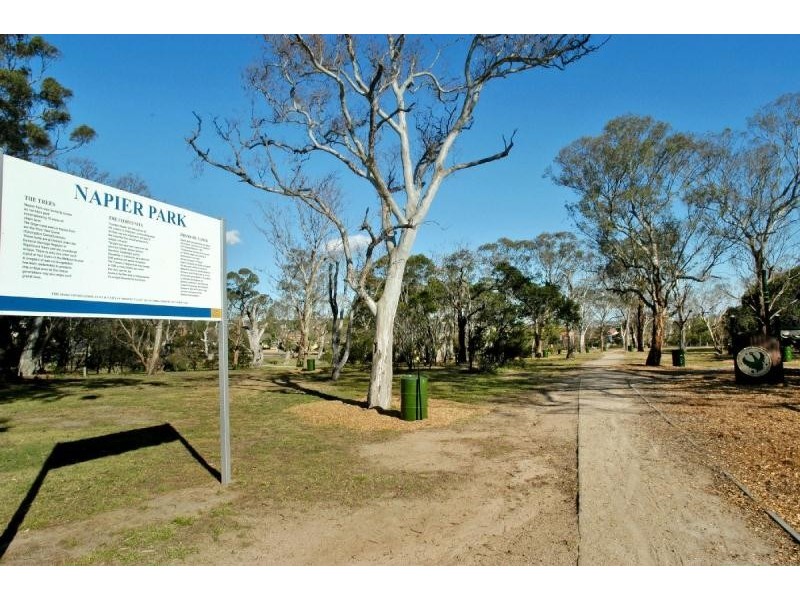 48 Kernan Street, Strathmore VIC 3041