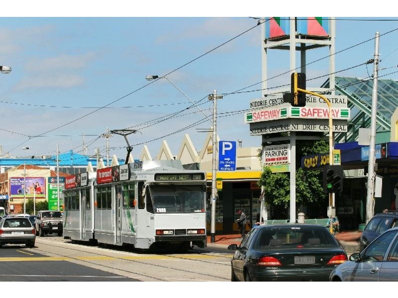 1/7 Royal Avenue, Essendon North VIC 3041