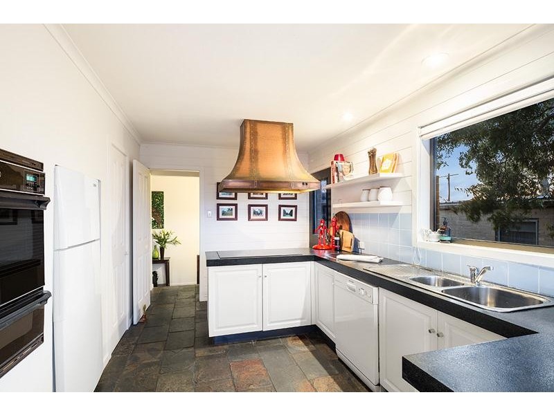 22 Strathaird Street, Strathmore VIC 3041