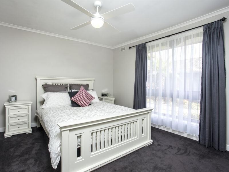 4/67 Hoffmans Road, Niddrie VIC 3042