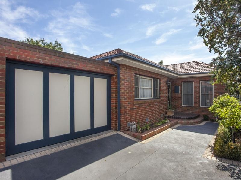 2/12 Cartwright Street, Oak Park VIC 3046