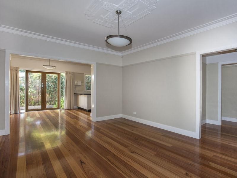 2/12 Cartwright Street, Oak Park VIC 3046