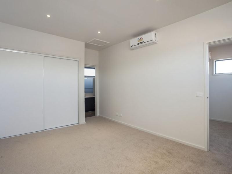 3/5 Dagonet Street, Strathmore VIC 3041