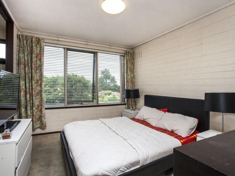 10/29 Raleigh Street, Essendon VIC 3040