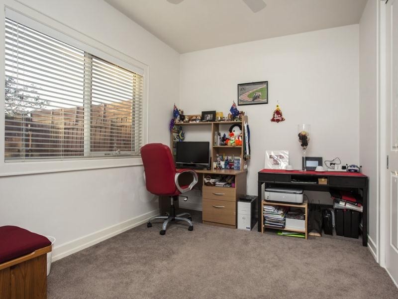 12A Woodland Street, Strathmore VIC 3041