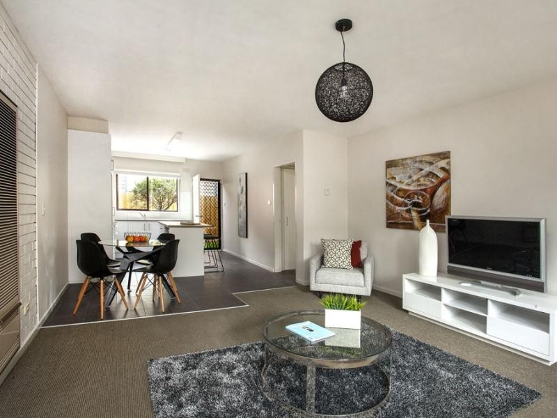 1/76 Bent Street, Moonee Ponds VIC 3039