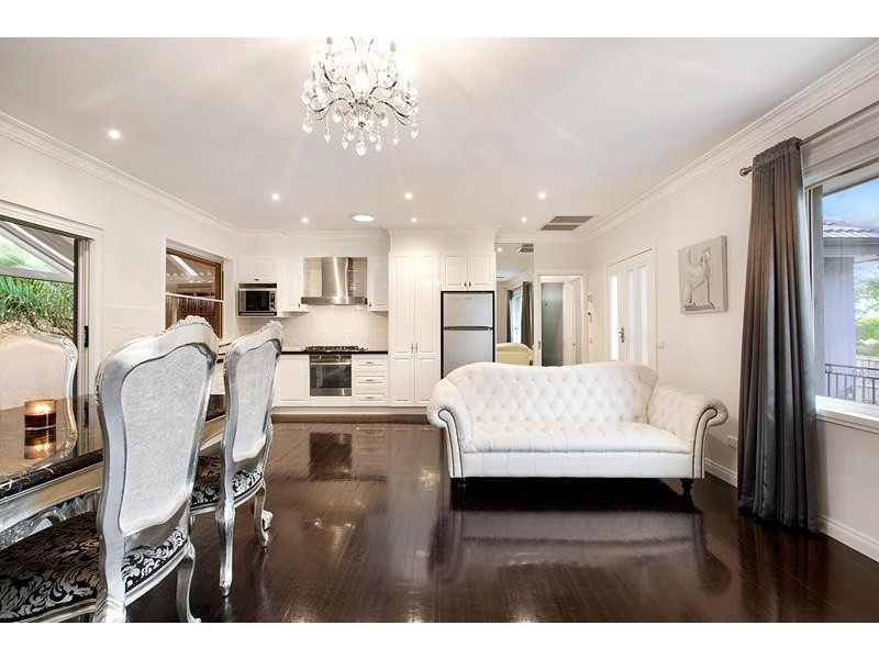 25 Streldon Avenue, Strathmore VIC 3041