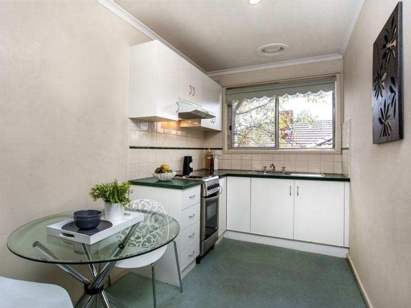 1/26 Ruby Street, Essendon West VIC 3040