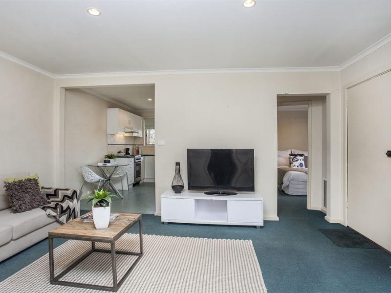 1/26 Ruby Street, Essendon West VIC 3040