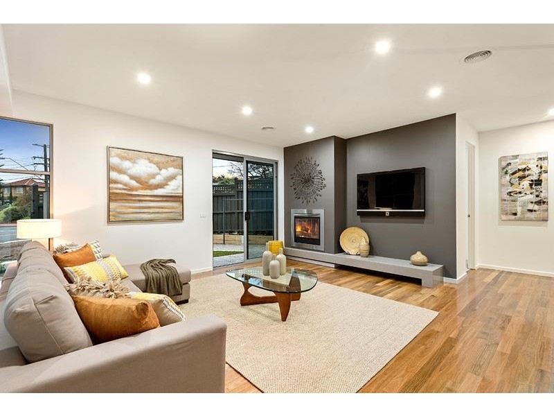 1 Willonga Street, Strathmore VIC 3041