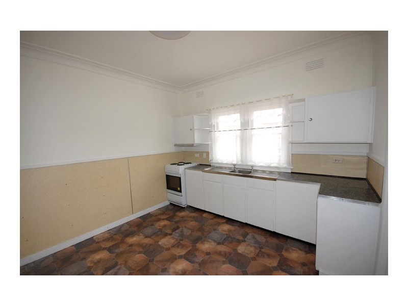 42 Ferrier Street, Lockhart NSW 2656