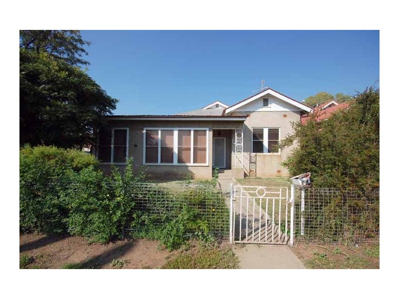 234 Edward Street, Wagga Wagga NSW 2650