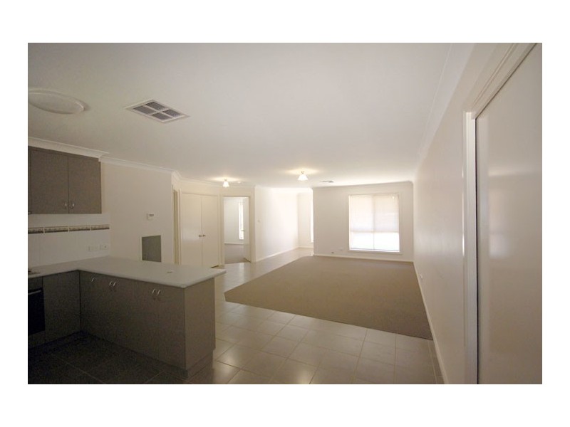 7/2 Macquarie Street, Wagga Wagga NSW 2650