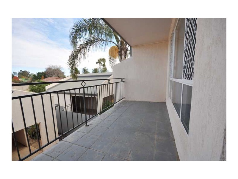 4/65 Crampton Street, Wagga Wagga NSW 2650