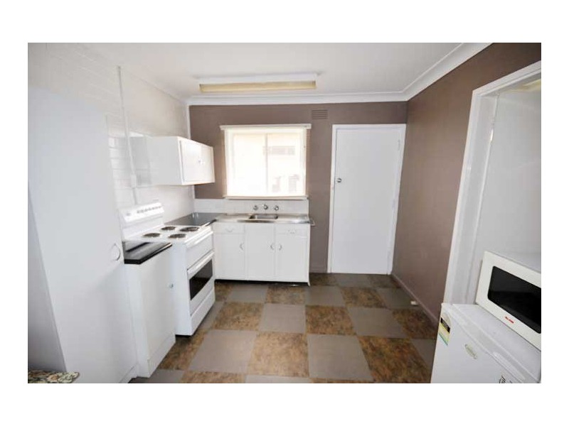 2/1 Matthew Street, Lockhart NSW 2656