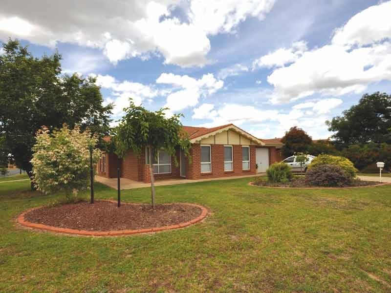 1/1 Yungana Place, Wagga Wagga NSW 2650