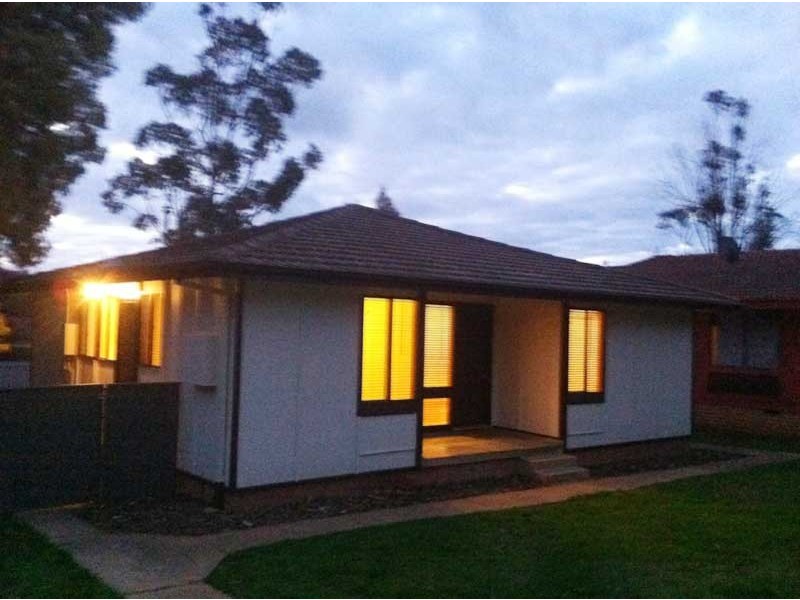 20 Callaghan Street, Wagga Wagga NSW 2650