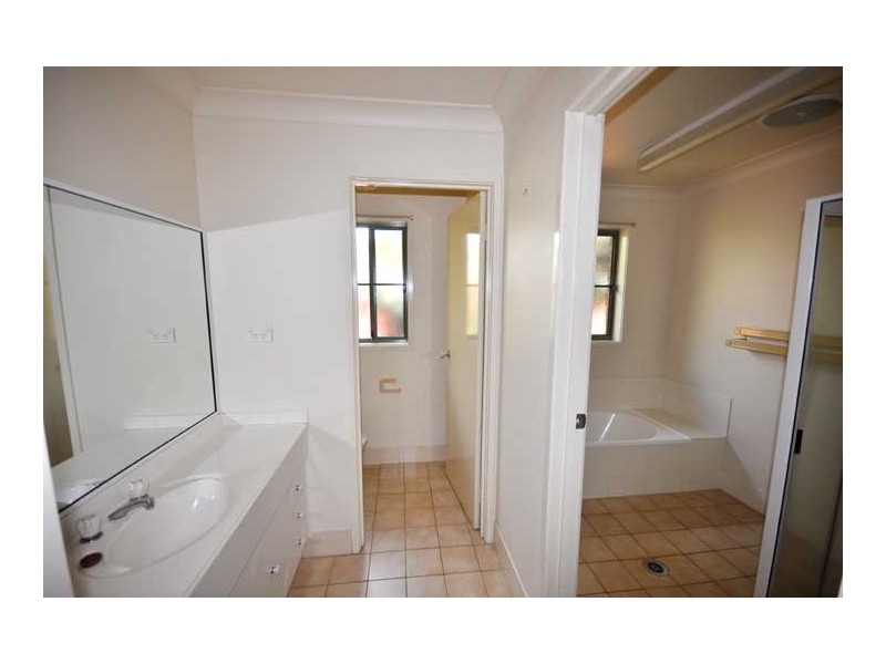 1/41 Schipp Street, Forest Hill NSW 2651