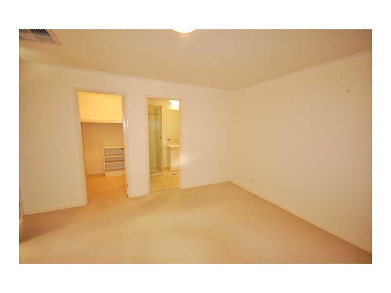 23 Illeura Road, Wagga Wagga NSW 2650