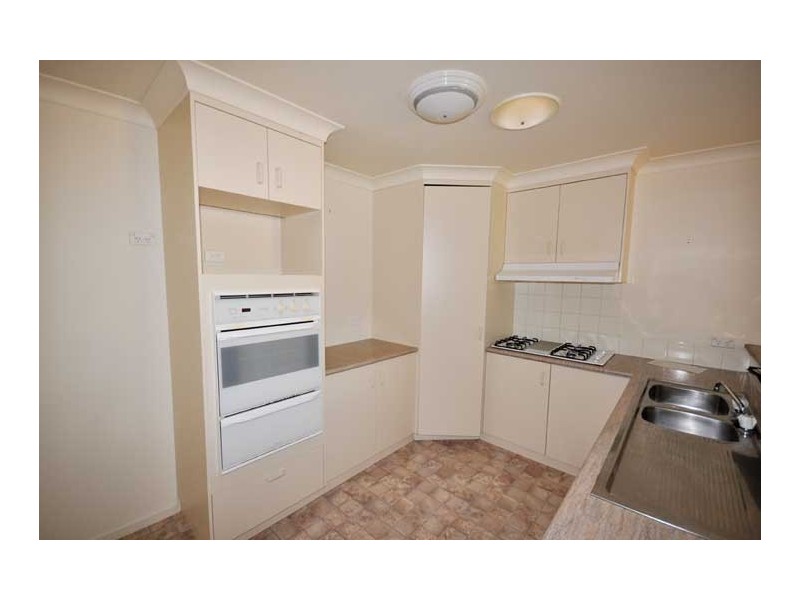 1/41 Schipp Street, Forest Hill NSW 2651