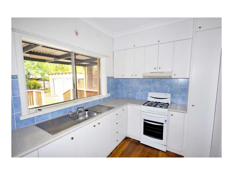 8 Cook Street, Wagga Wagga NSW 2650