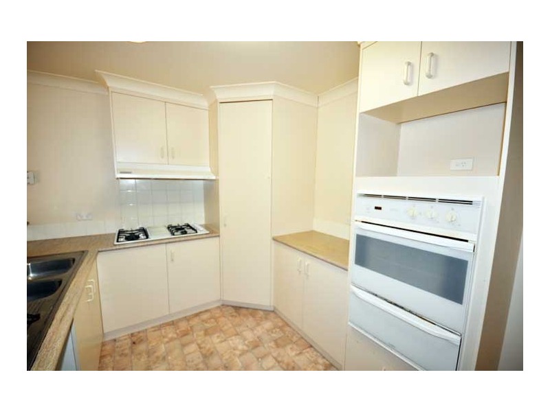 2/41 Schipp Street, Wagga Wagga NSW 2650