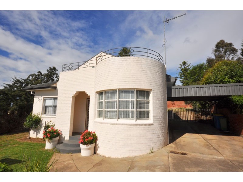 5 Beauty Point, Wagga Wagga NSW 2650