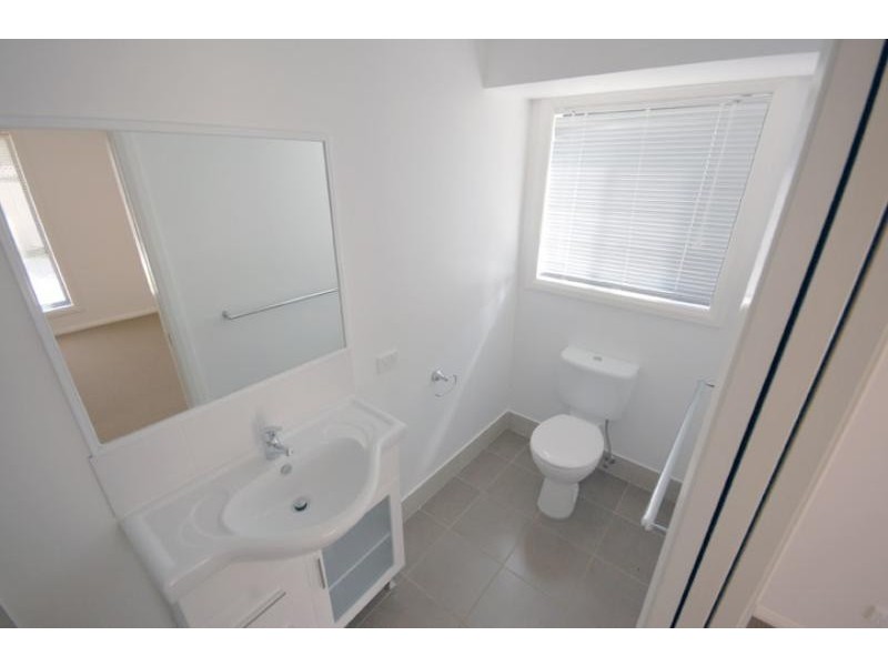 2/2 Macquarie Street, Wagga Wagga NSW 2650