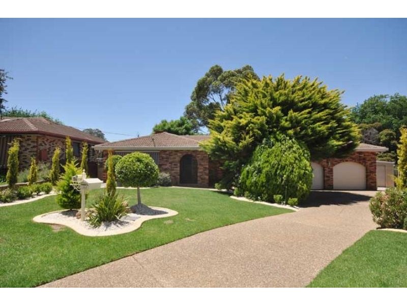 21 Alldis Place, Kooringal NSW 2650