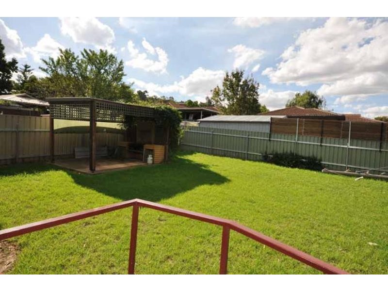 65 Red Hill Road, Wagga Wagga NSW 2650