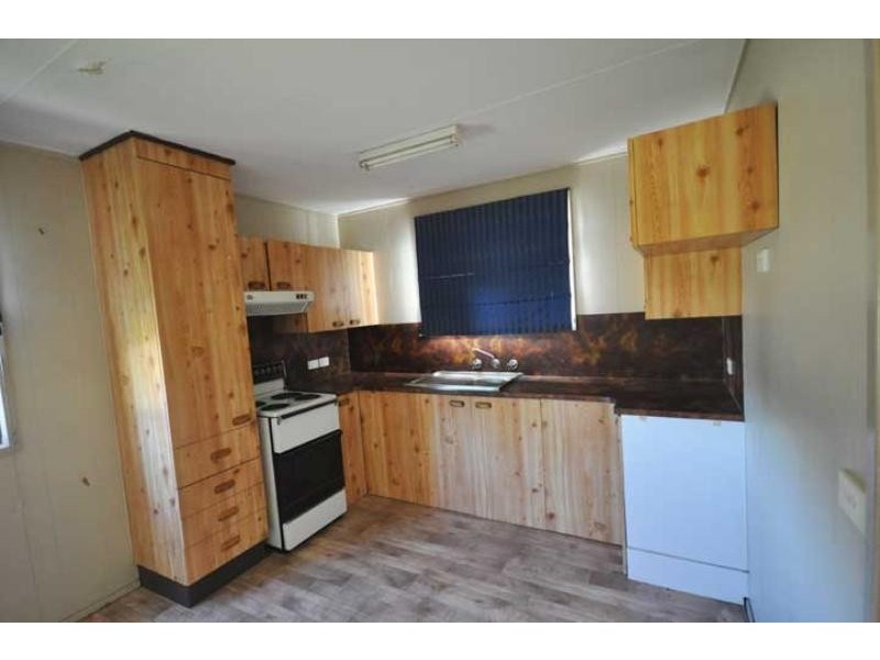 36 Railway Street, The Rock NSW 2655