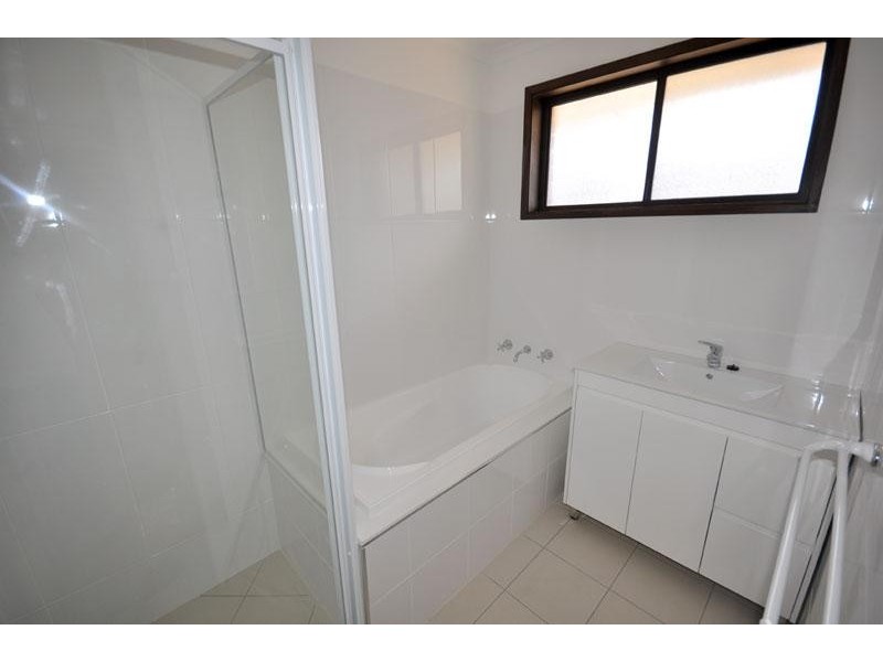 75 Brunskill Ave, Forest Hill NSW 2651