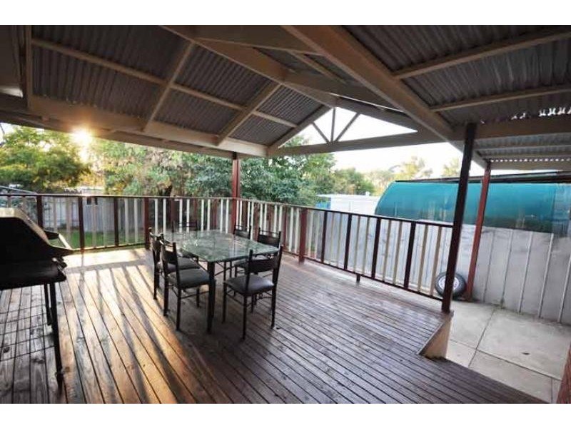 14 Raye Street, Tolland NSW 2650