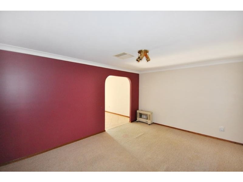 29 Goborra Street, Glenfield Park NSW 2650