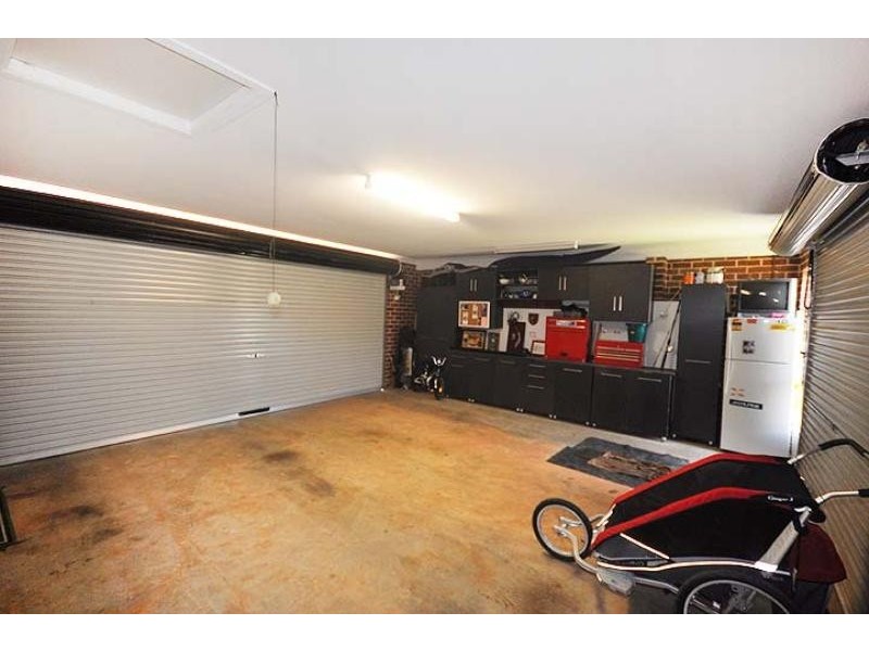 2 Greenway Street, Lloyd NSW 2650