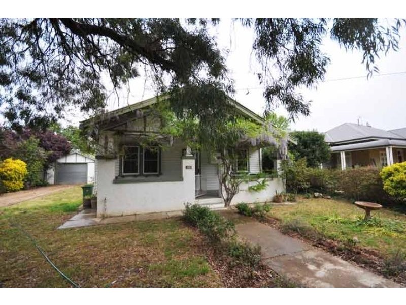 56 Urana Street, Wagga Wagga NSW 2650