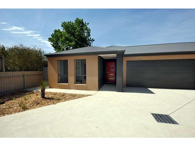 2/21 The Boulevarde, Kooringal NSW 2650