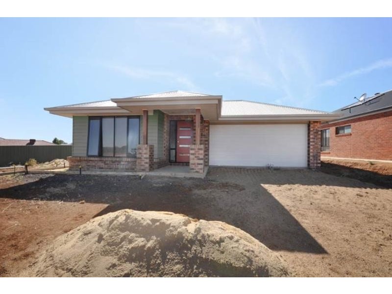 37 Melaleuca Drive, Forest Hill NSW 2651