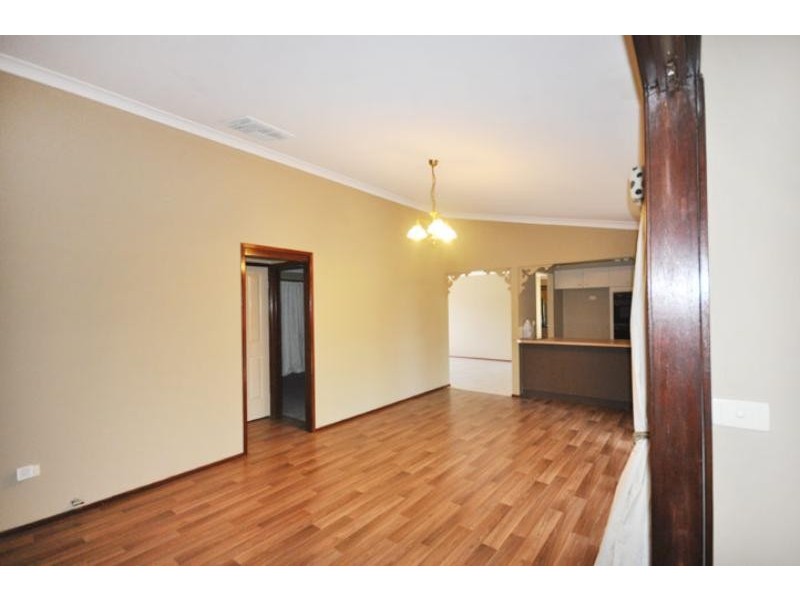 25 Kimberley, Tatton NSW 2650