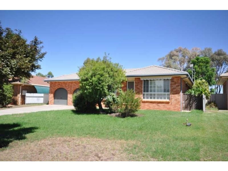 85 Balleroo, Wagga Wagga NSW 2650