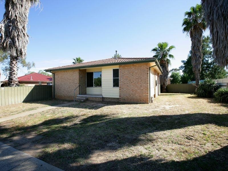 134 Raye, Wagga Wagga NSW 2650