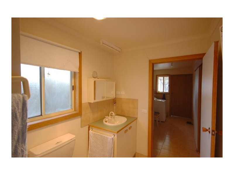 5 Brookong St, Lockhart NSW 2656