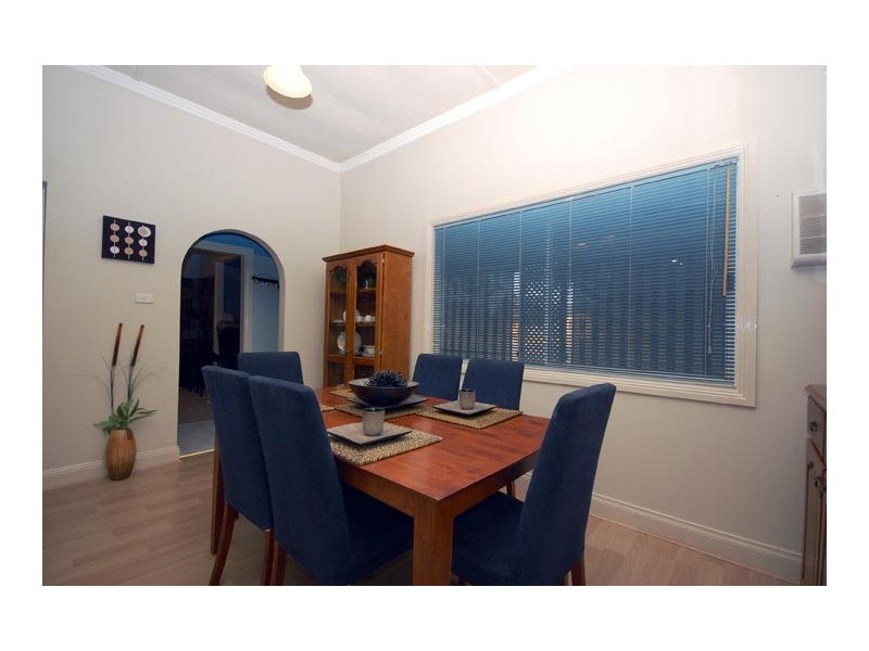 34 Drummond St, Lockhart NSW 2656