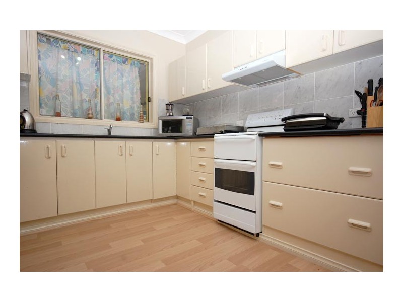 34 Drummond St, Lockhart NSW 2656